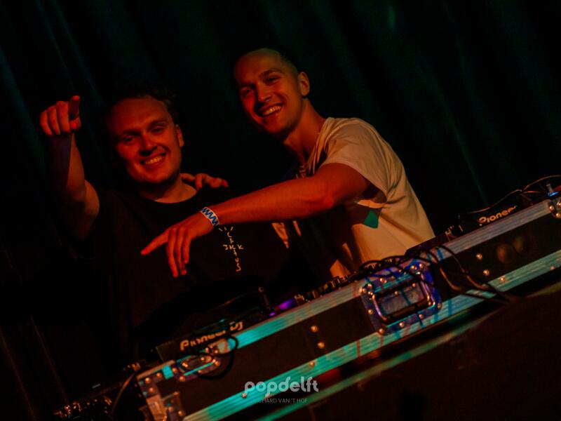 Sven Fields & Millean. 