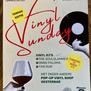 Vinyl Sunday onder de Platanen